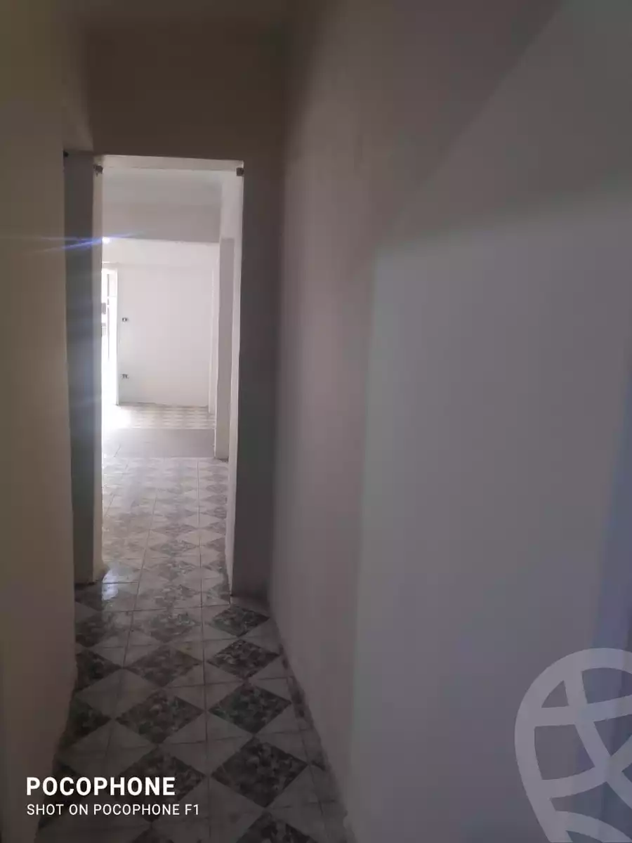 https://aqarmap.com.eg/ar/listing/3822646-for-sale-alexandria-alhadara-el-shaheed-galal-el-desouky-st