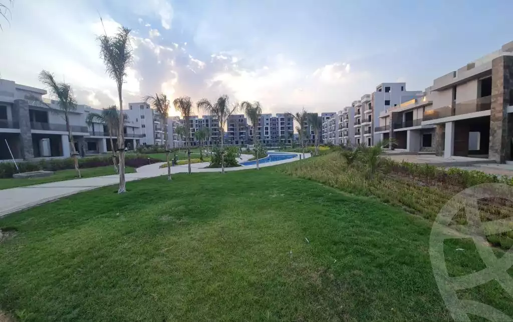 https://aqarmap.com.eg/ar/listing/3825259-for-sale-cairo-6th-of-october-compound-sun-capital
