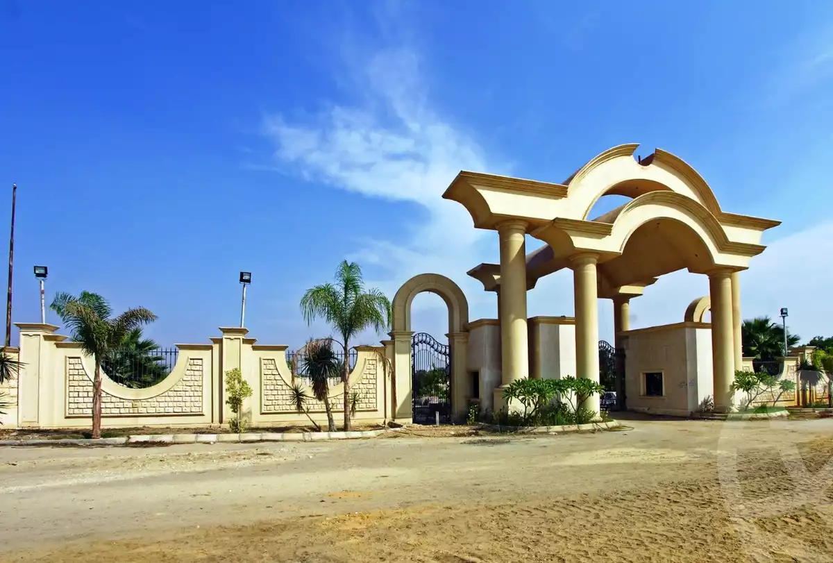https://aqarmap.com.eg/ar/listing/3829867-for-sale-cairo-alex-cairo-desert-road-mdyn-sfnks-ljdyd