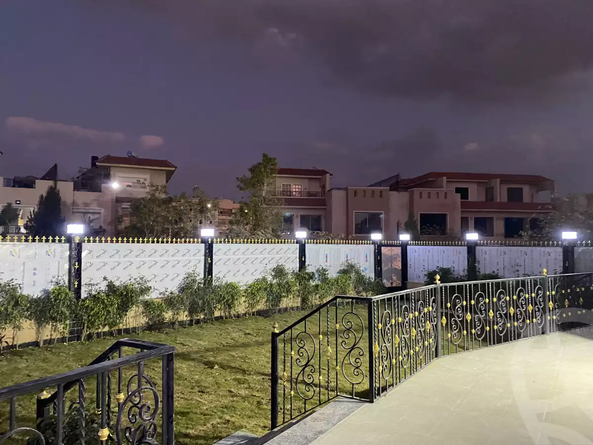 https://aqarmap.com.eg/ar/listing/3832092-for-rent-mdyn-lshrwq-compounds-el-shorouk-springs