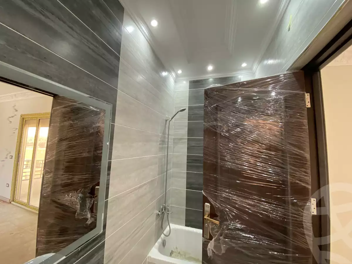 https://aqarmap.com.eg/ar/listing/3832092-for-rent-mdyn-lshrwq-compounds-el-shorouk-springs