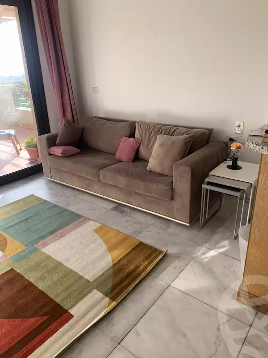 https://aqarmap.com.eg/ar/listing/3823902-for-rent-cairo-el-sheikh-zayed-city-compounds-in-sheikh-zayed-casa
