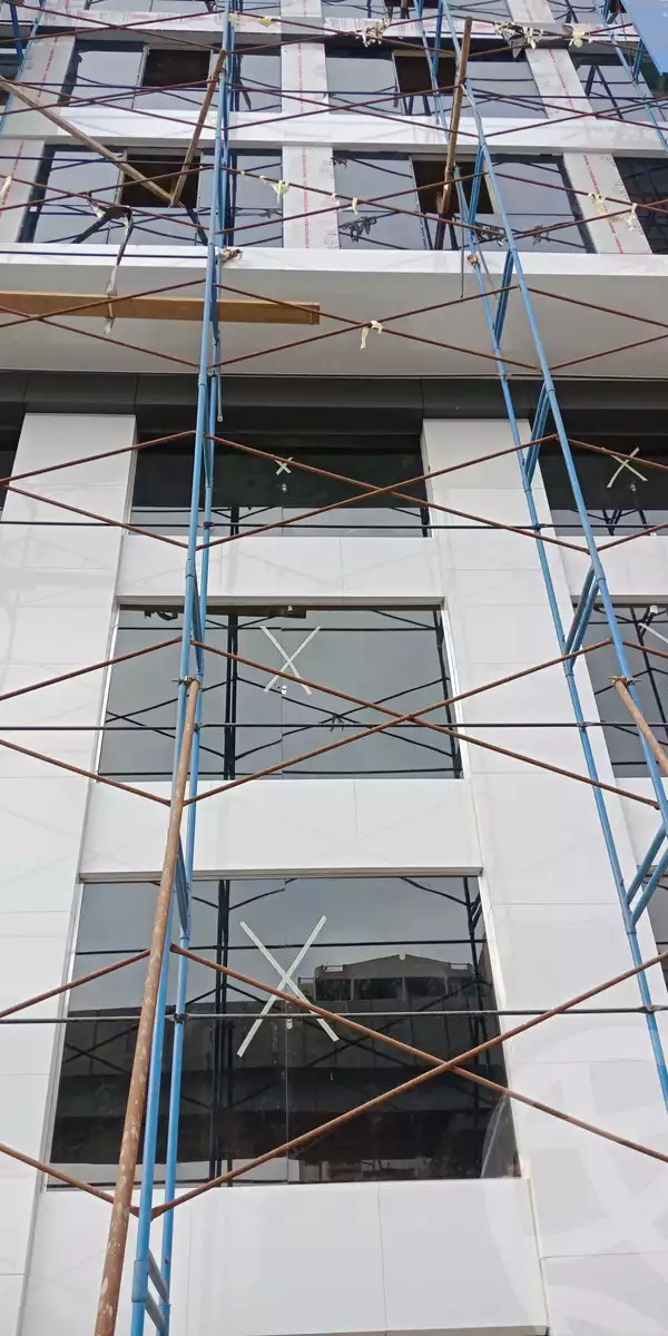 https://aqarmap.com.eg/ar/listing/3844904-for-sale-cairo-hadayek-el-koba-teraat-al-gabal-st