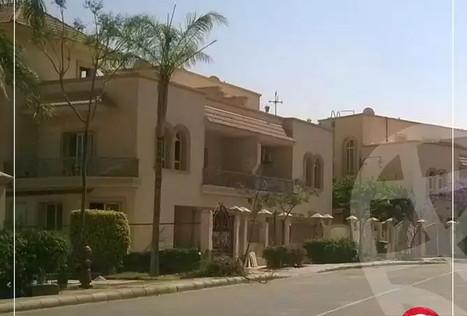 https://aqarmap.com.eg/ar/listing/3847961-for-sale-cairo-el-sheikh-zayed-city-compounds-greens