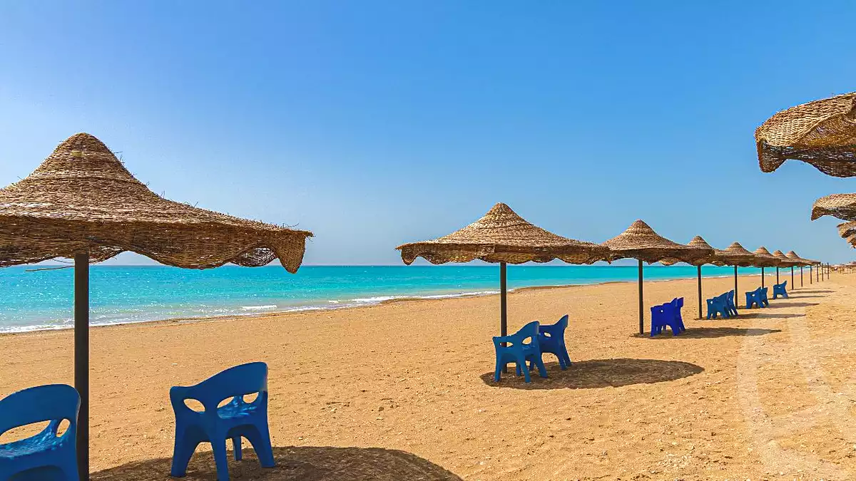 https://aqarmap.com.eg/ar/listing/2806466-projects-matarma-beach