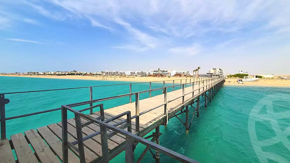 https://aqarmap.com.eg/ar/listing/2806466-projects-matarma-beach