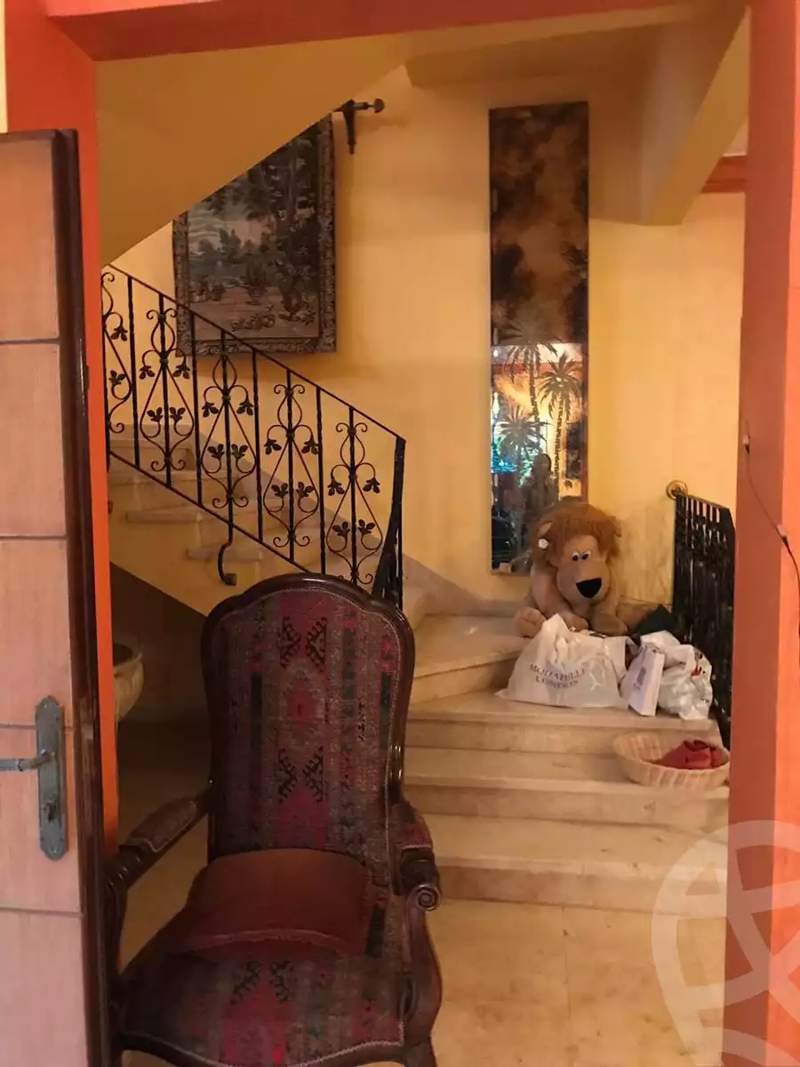 https://aqarmap.com.eg/ar/listing/3773135-for-sale-cairo-new-cairo-lrhb-city-phase-1-ahmed-rami-st