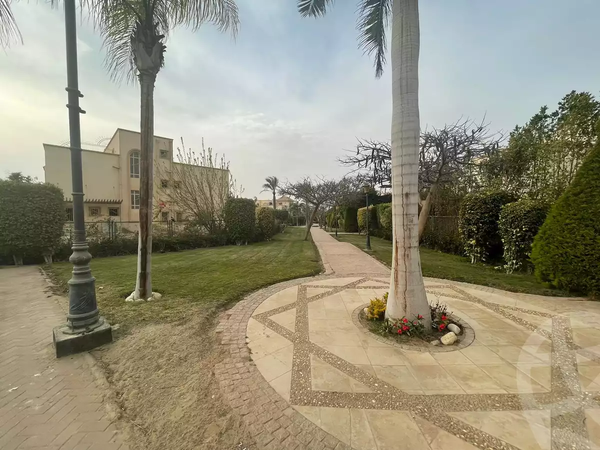 https://aqarmap.com.eg/ar/listing/3853398-for-sale-cairo-el-sheikh-zayed-city-compounds-greens