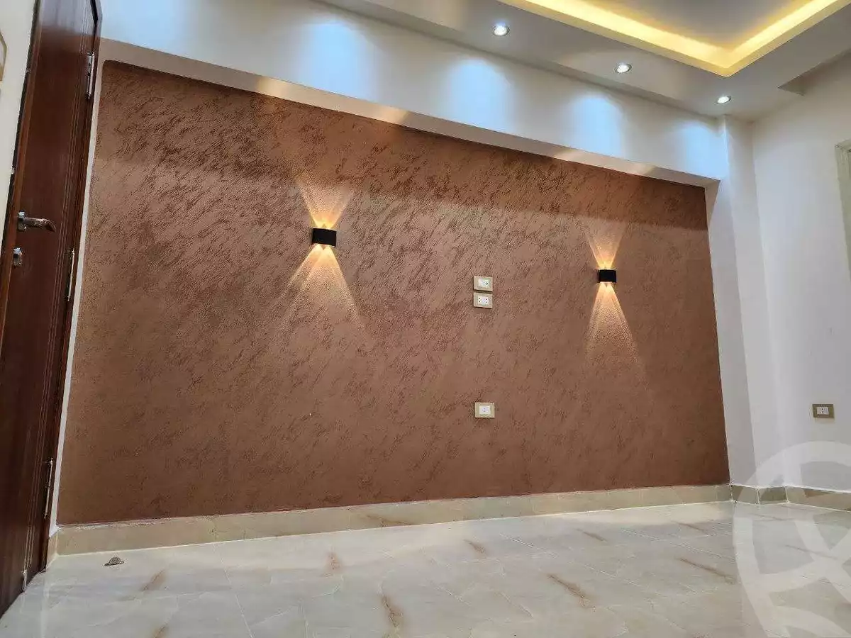 https://aqarmap.com.eg/en/listing/3855161-for-sale-port-said-kmbwnd-fy-bwr-s-yd-porto-said-compound-amer-group