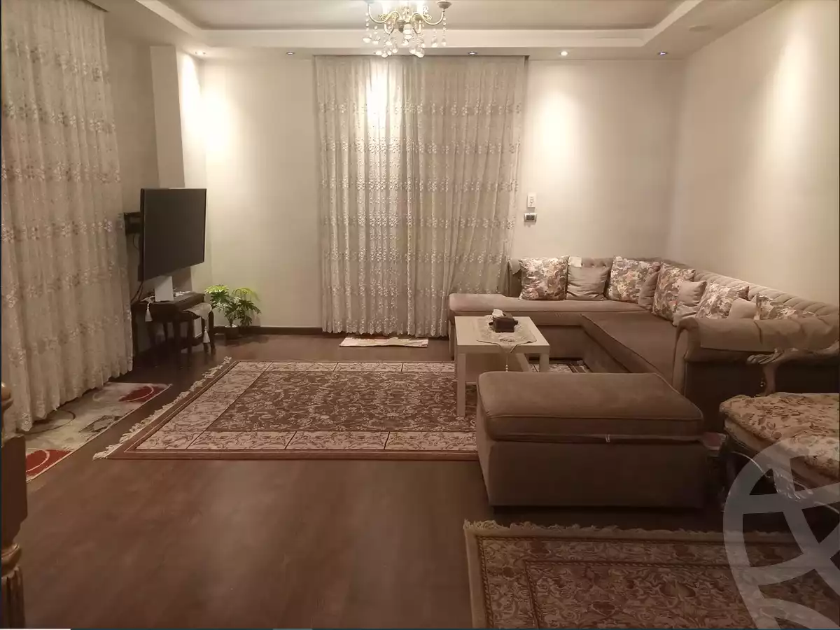 https://aqarmap.com.eg/ar/listing/3855294-for-sale-cairo-hdyq-lhrm--bwb-hms