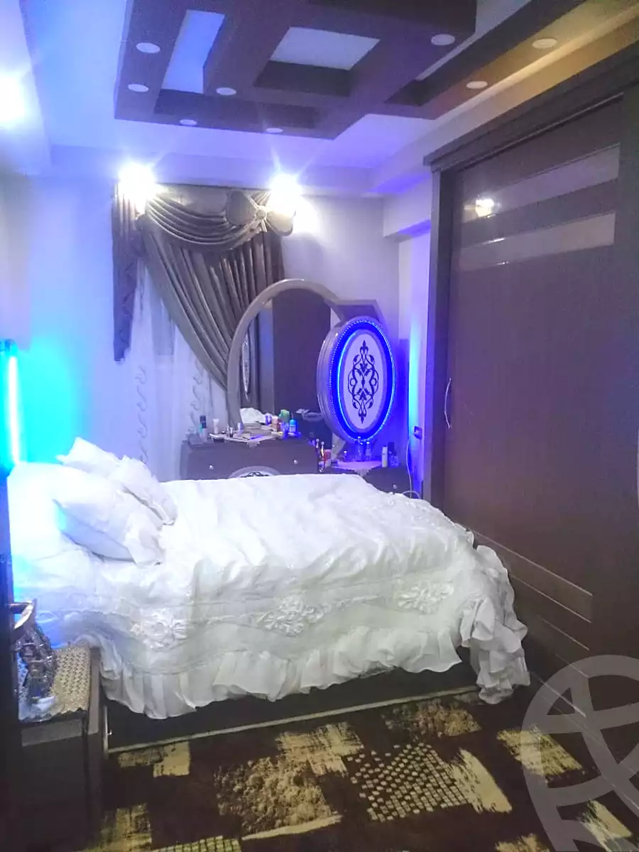 https://aqarmap.com.eg/ar/listing/3856888-for-sale-alexandria-krmwz