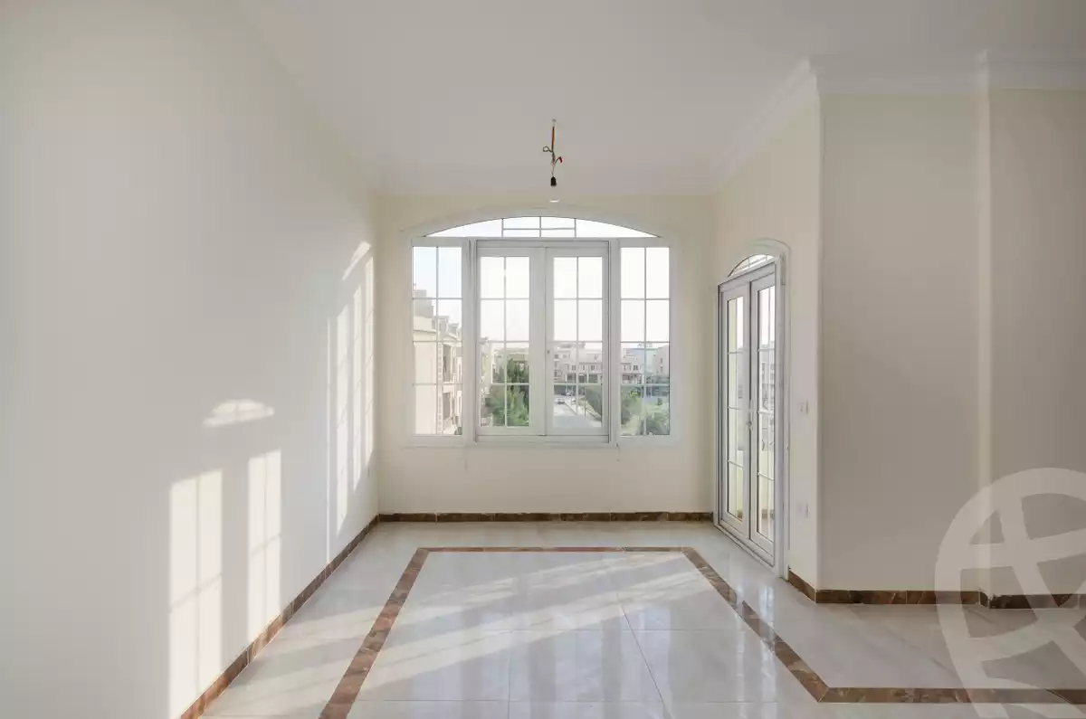 https://aqarmap.com.eg/ar/listing/3861478-for-rent-cairo-new-cairo-compounds-el-rawda
