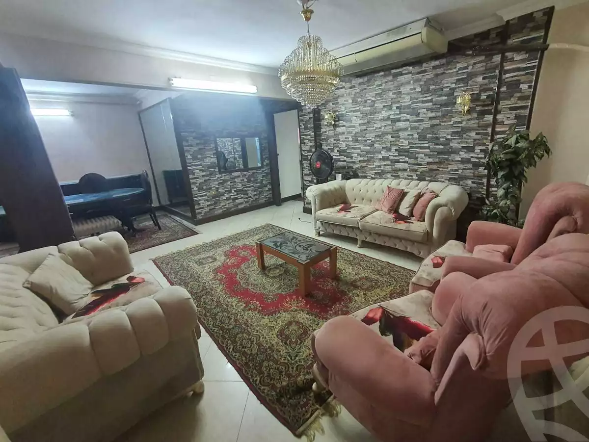 https://aqarmap.com.eg/ar/listing/4306483-for-rent-cairo-el-mohandesen-lebnan-square