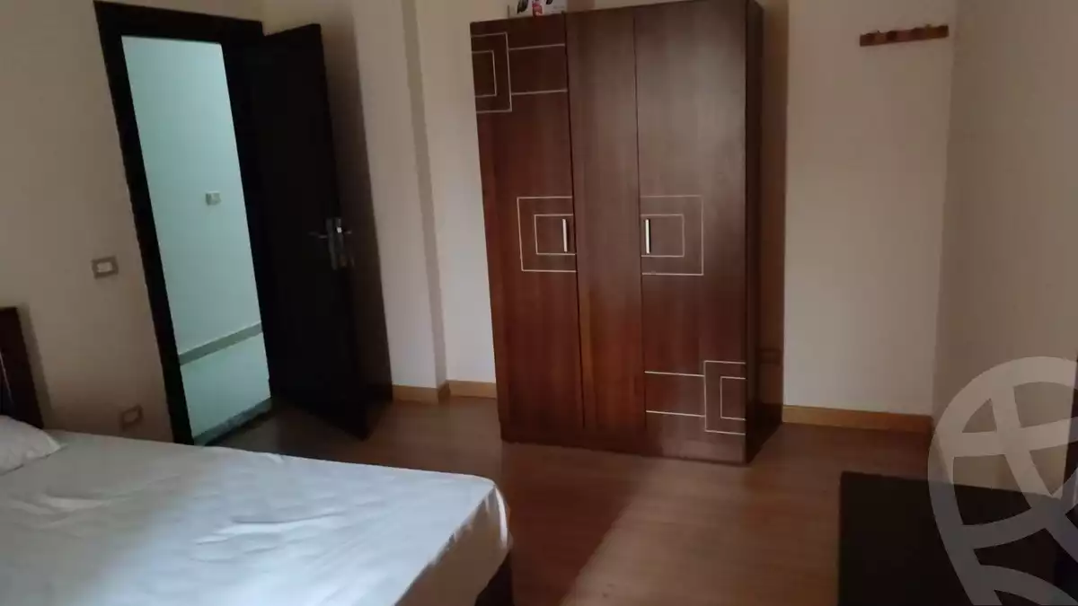 https://aqarmap.com.eg/ar/listing/3866054-for-sale-cairo-el-sheikh-zayed-city-compounds-greens