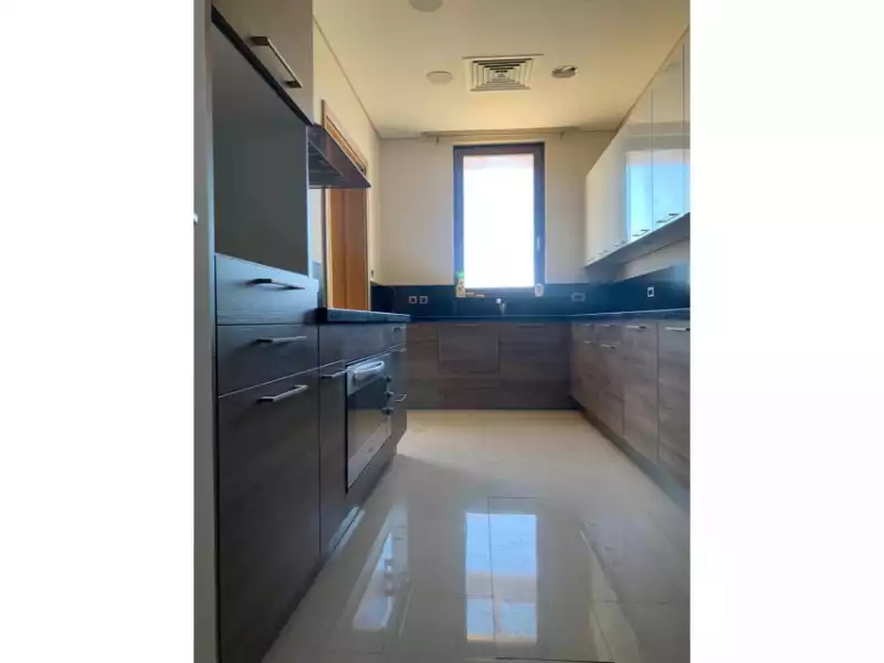 https://aqarmap.com.eg/en/listing/4232296-for-sale-cairo-el-sheikh-zayed-city-compounds-kmbwnd-wyst-twn-swdyk