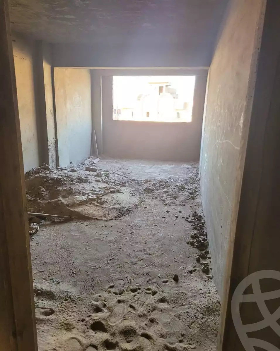 https://aqarmap.com.eg/en/listing/4350238-for-sale-cairo-el-maadi-kornish-el-maadi-tryq-msr-hlwn-lzr-y