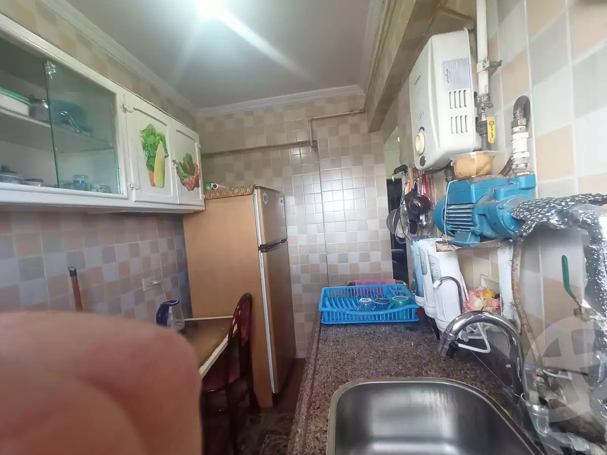 https://aqarmap.com.eg/ar/listing/3869649-for-sale-alexandria-ganaklis-shr-mrtdy-bsh