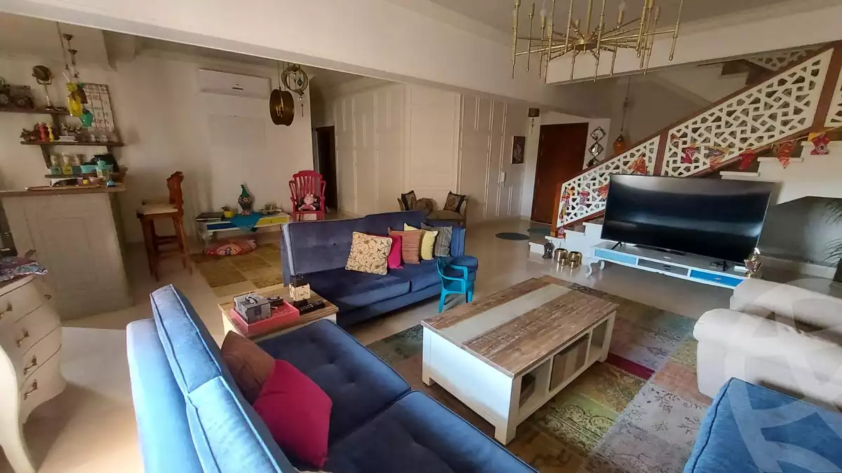 https://aqarmap.com.eg/ar/listing/3869809-for-sale-cairo-el-sheikh-zayed-city-compounds-in-sheikh-zayed-jewar