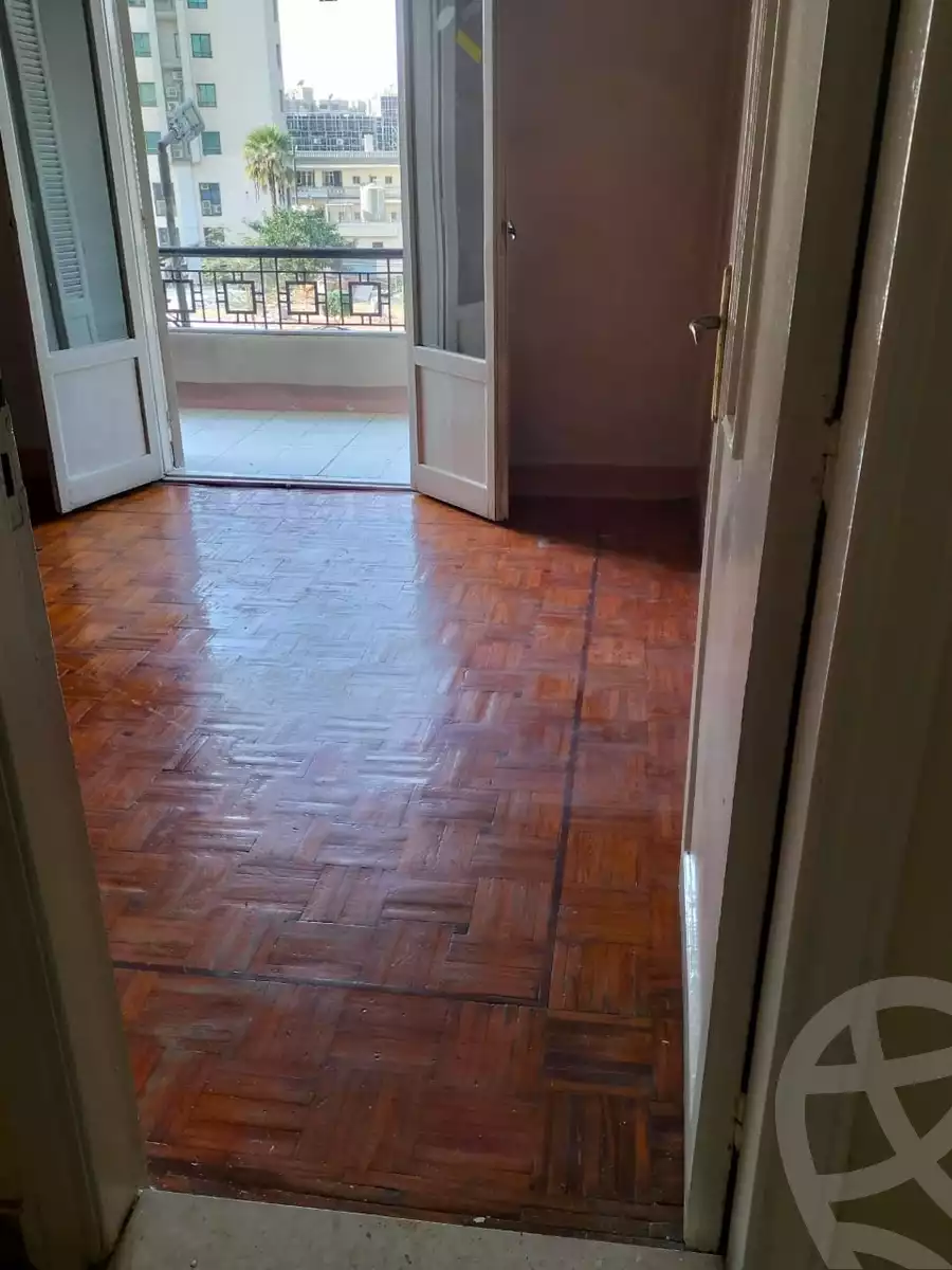 https://aqarmap.com.eg/ar/listing/3869868-for-sale-cairo-el-abbasiya-el-abbasiya
