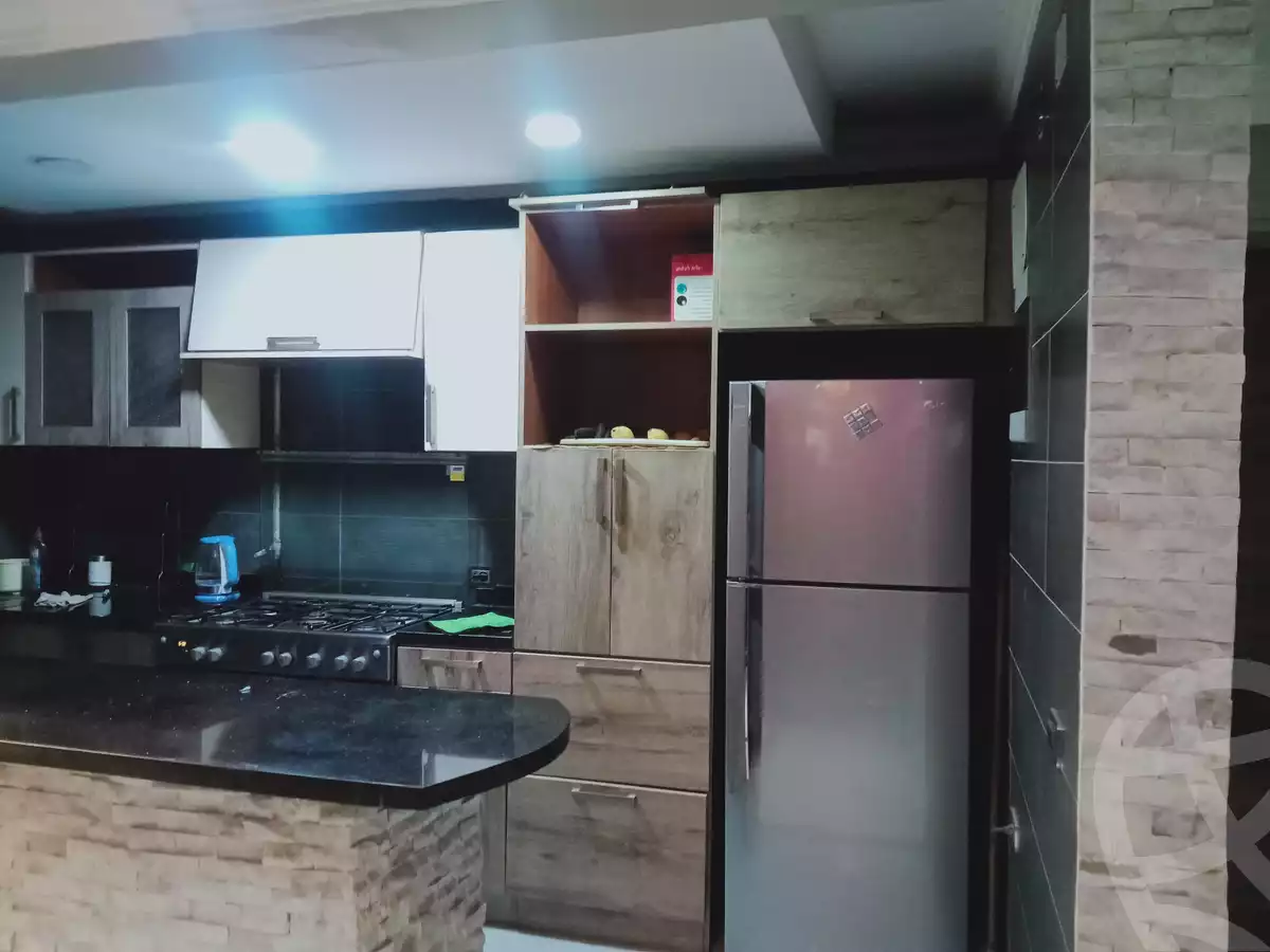 https://aqarmap.com.eg/ar/listing/3872528-for-rent-cairo-el-agouza-kwrnysh-lnyl
