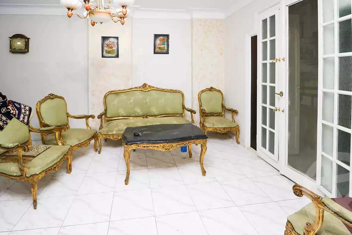 https://aqarmap.com.eg/ar/listing/3878157-for-sale-alexandria-kafr-abdo-kafr-abdou-st