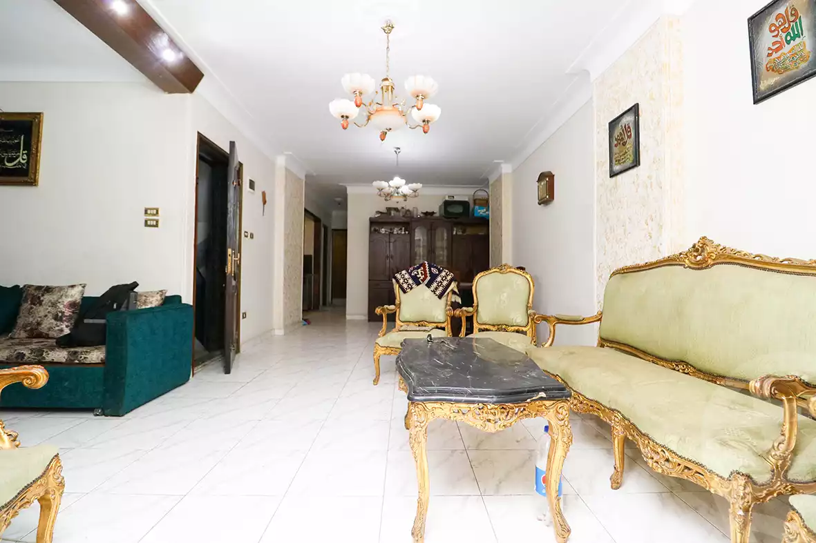 https://aqarmap.com.eg/ar/listing/3878157-for-sale-alexandria-kafr-abdo-kafr-abdou-st