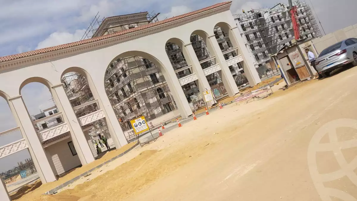 https://aqarmap.com.eg/ar/listing/3878481-for-sale-cairo-el-sheikh-zayed-city-compounds-kmbwnd-fyldj-wyst-dr-llttwyr