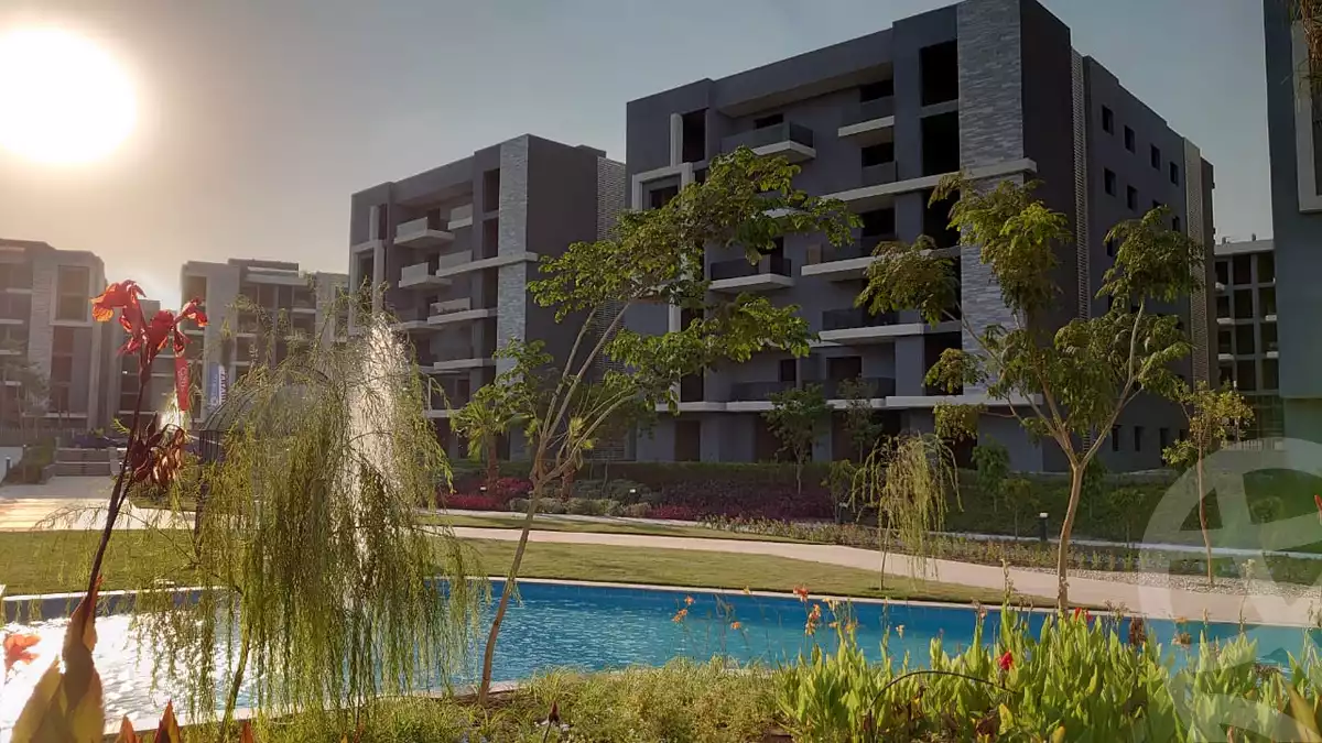 https://aqarmap.com.eg/ar/listing/3880500-for-sale-cairo-6th-of-october-compound-sun-capital