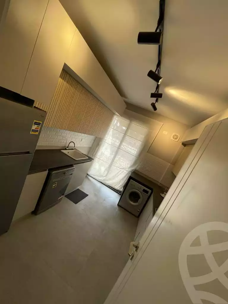 https://aqarmap.com.eg/en/listing/3881850-for-sale-cairo-el-sheikh-zayed-city-compounds-kmbwnd-fyldj-wyst-dr-llttwyr