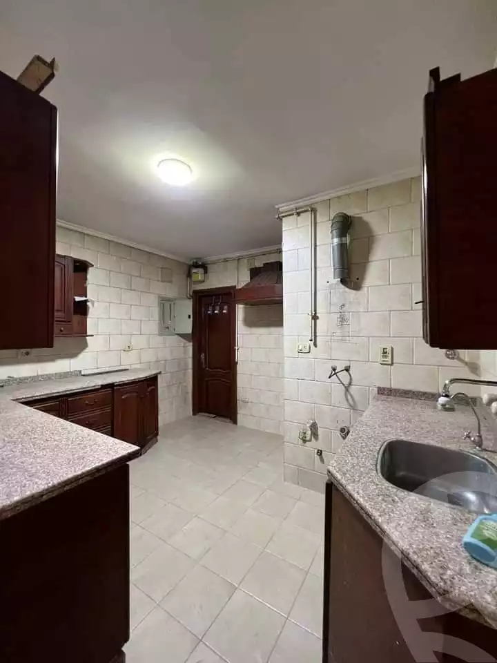 https://aqarmap.com.eg/ar/listing/3876557-for-sale-cairo-el-agouza-shr-lflwj-sbq-lshykh-lhsry