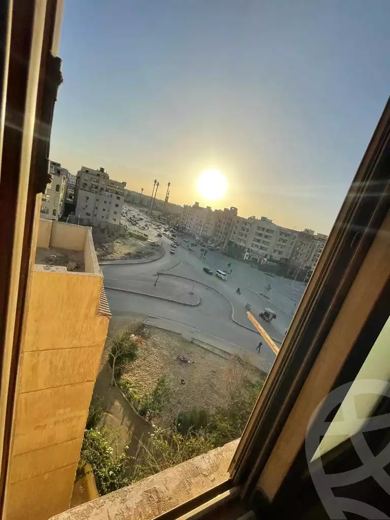 https://aqarmap.com.eg/ar/listing/3879681-for-sale-cairo-6th-of-october-el-ahyaa-neighborhood-2nd-divided-from-al-kafrawei-st