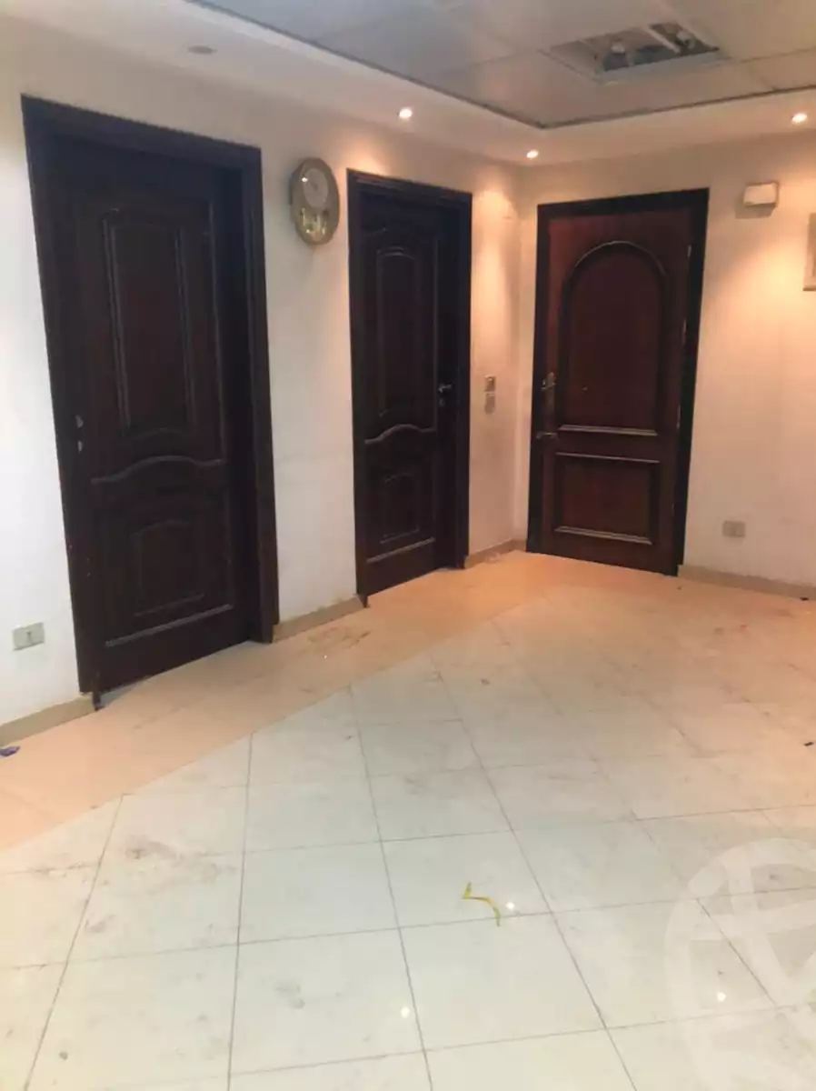 https://aqarmap.com.eg/ar/listing/3884121-for-sale-cairo-shoubra-lmzlt-tafteesh-al-rai-st