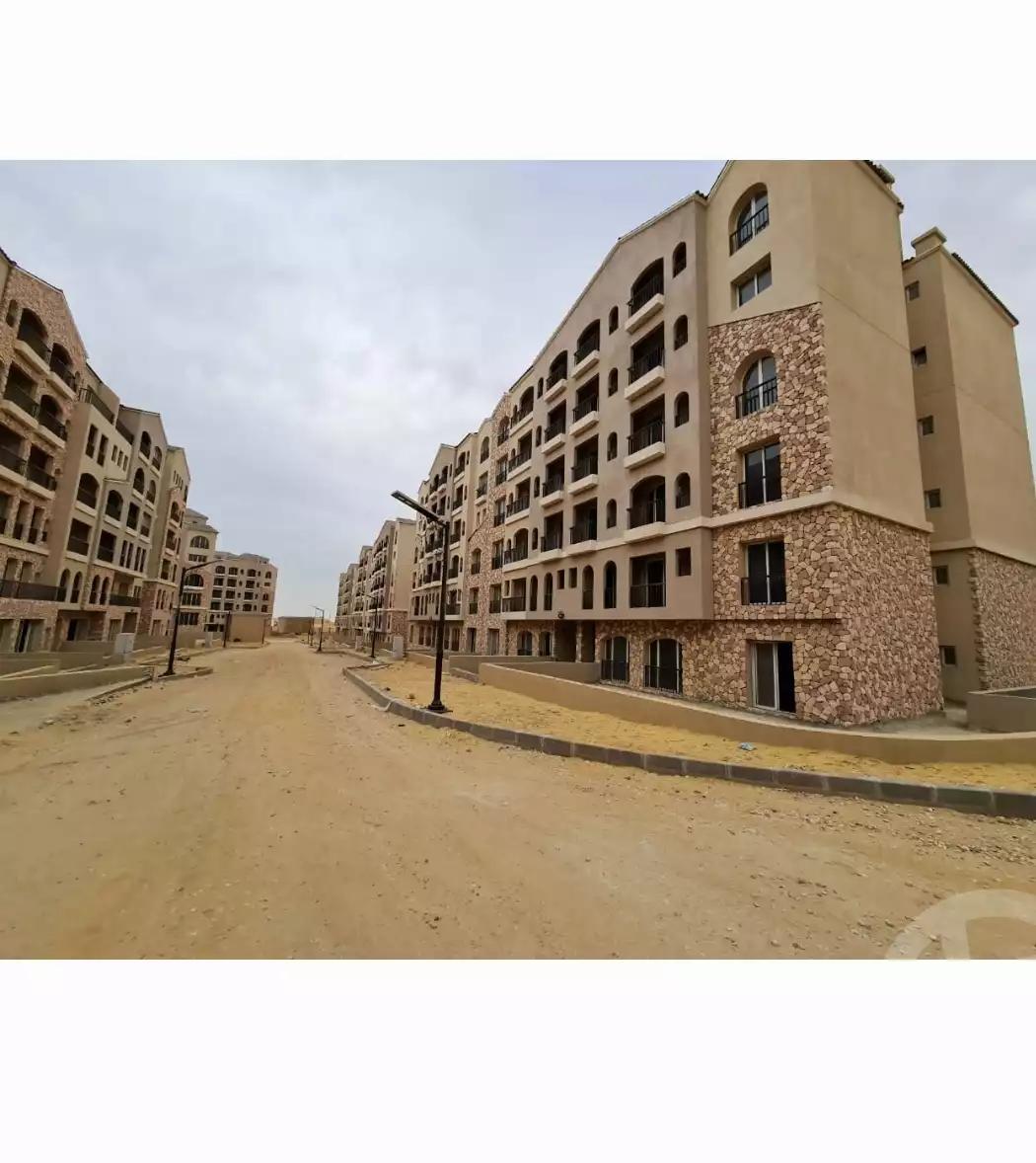 https://aqarmap.com.eg/ar/listing/3886791-for-sale-cairo-new-cairo-lmstqbl-syty-compounds-in-mostakbal-city-green-square