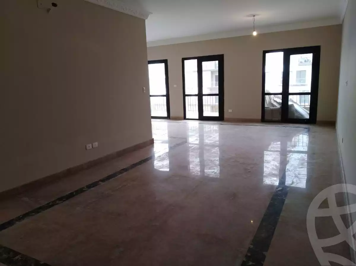 https://aqarmap.com.eg/ar/listing/3887743-for-rent-cairo-el-sheikh-zayed-city-compounds-kmbwnd-wyst-twn-swdyk