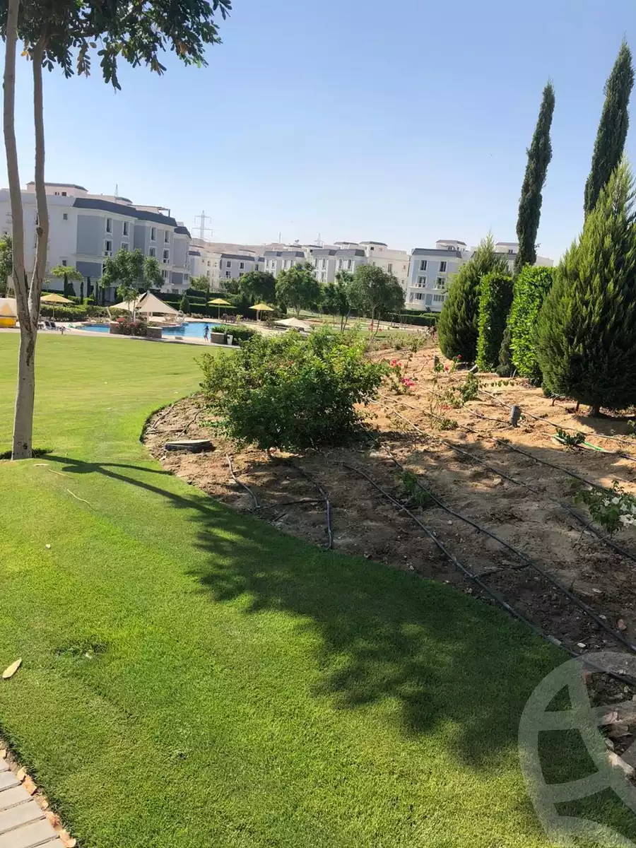 https://aqarmap.com.eg/ar/listing/3888775-for-sale-cairo-6th-of-october-compounds-mountain-view-giza-plateau