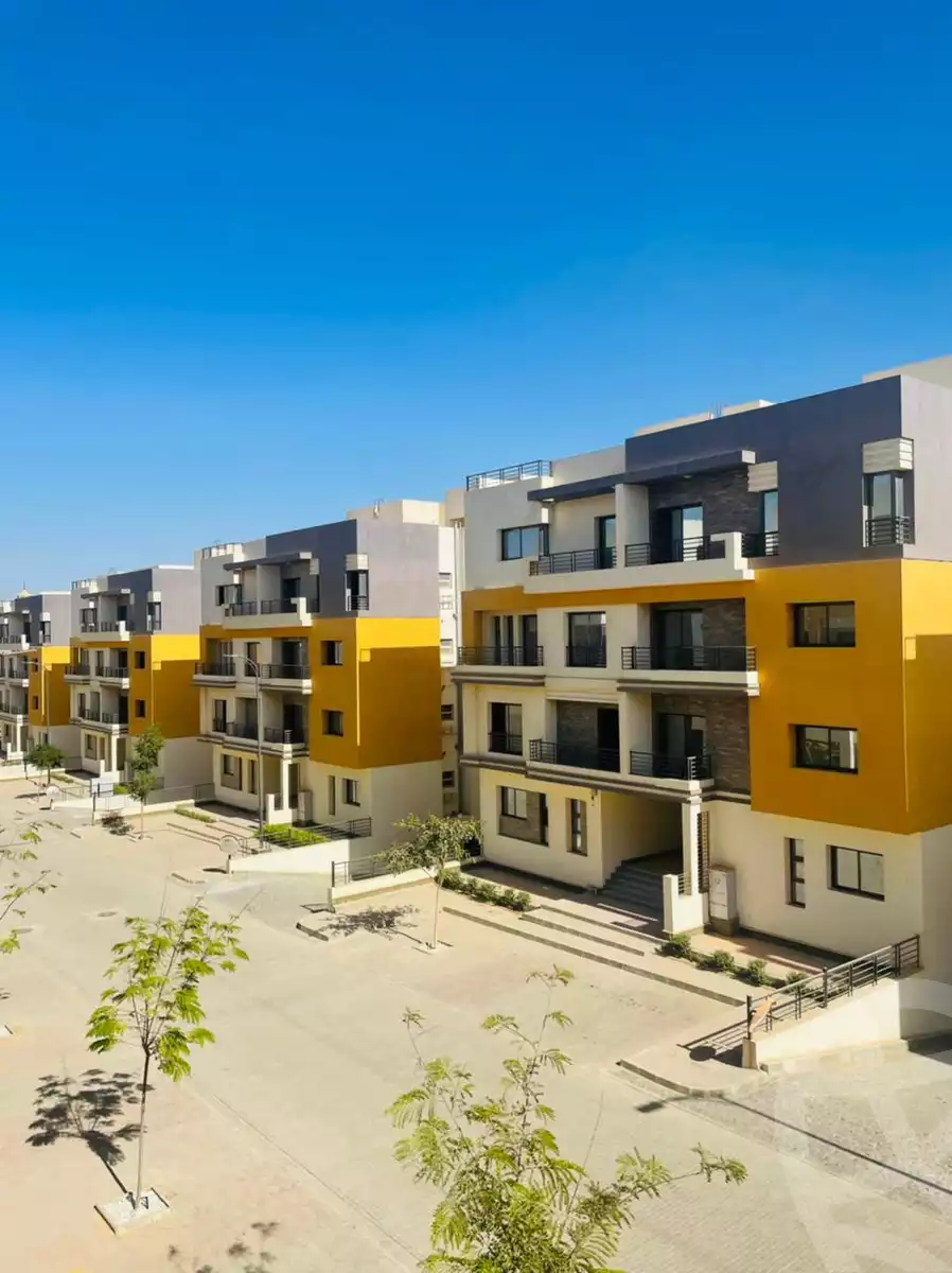 https://aqarmap.com.eg/ar/listing/3889365-for-sale-cairo-6th-of-october-compound-tala