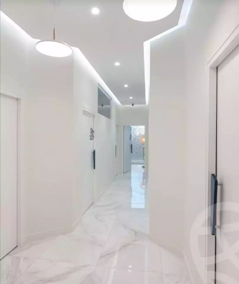 https://aqarmap.com.eg/ar/listing/3891008-for-sale-cairo-el-sheikh-zayed-city-mntq-fr-y-bmdyn-lshykh-zyd