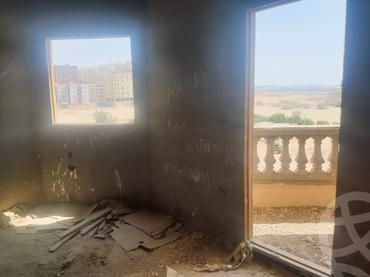 https://aqarmap.com.eg/ar/listing/3893078-for-sale-cairo-ismailia-desert-road-hadayek-el-ferdous