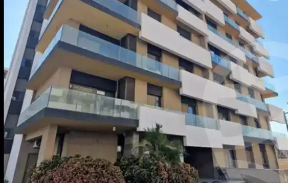 https://aqarmap.com.eg/ar/listing/3893394-for-sale-mdyn-lshrwq-compounds-alborouj