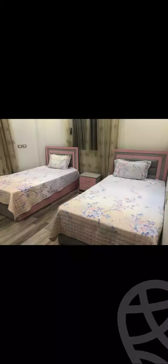 https://aqarmap.com.eg/en/listing/4350382-for-rent-cairo-new-cairo-first-settlement-mhwr-mstfy-kml