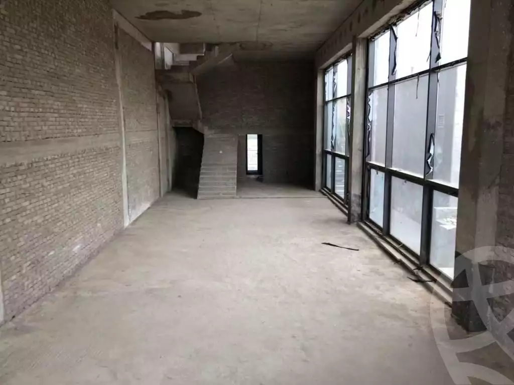 https://aqarmap.com.eg/ar/listing/3899529-for-rent-cairo-el-sheikh-zayed-city-compounds-in-sheikh-zayed-beverly-hills