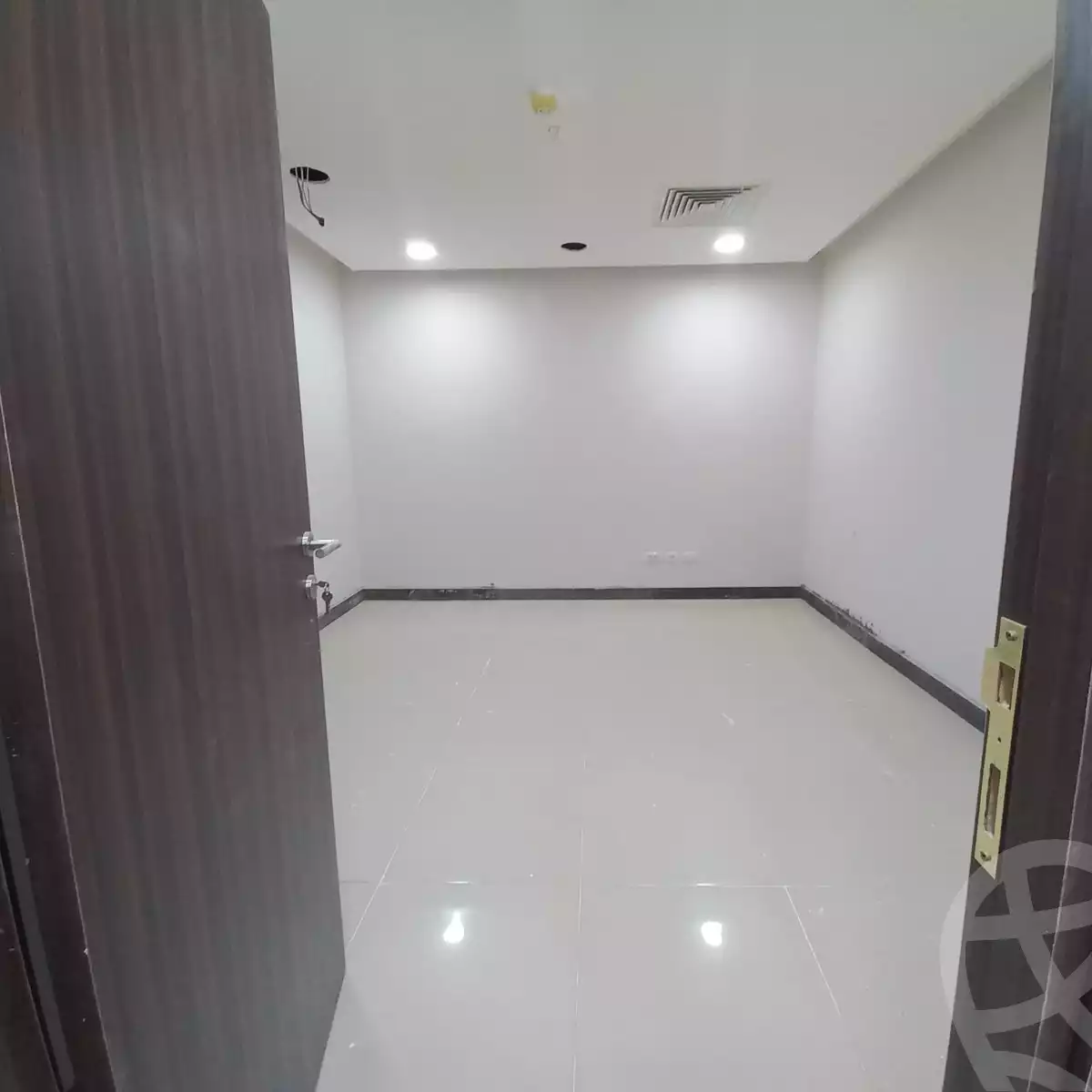 https://aqarmap.com.eg/ar/listing/3902285-for-rent-cairo-el-sheikh-zayed-city-compounds-tryfywm-zyd-nm-llttwyr