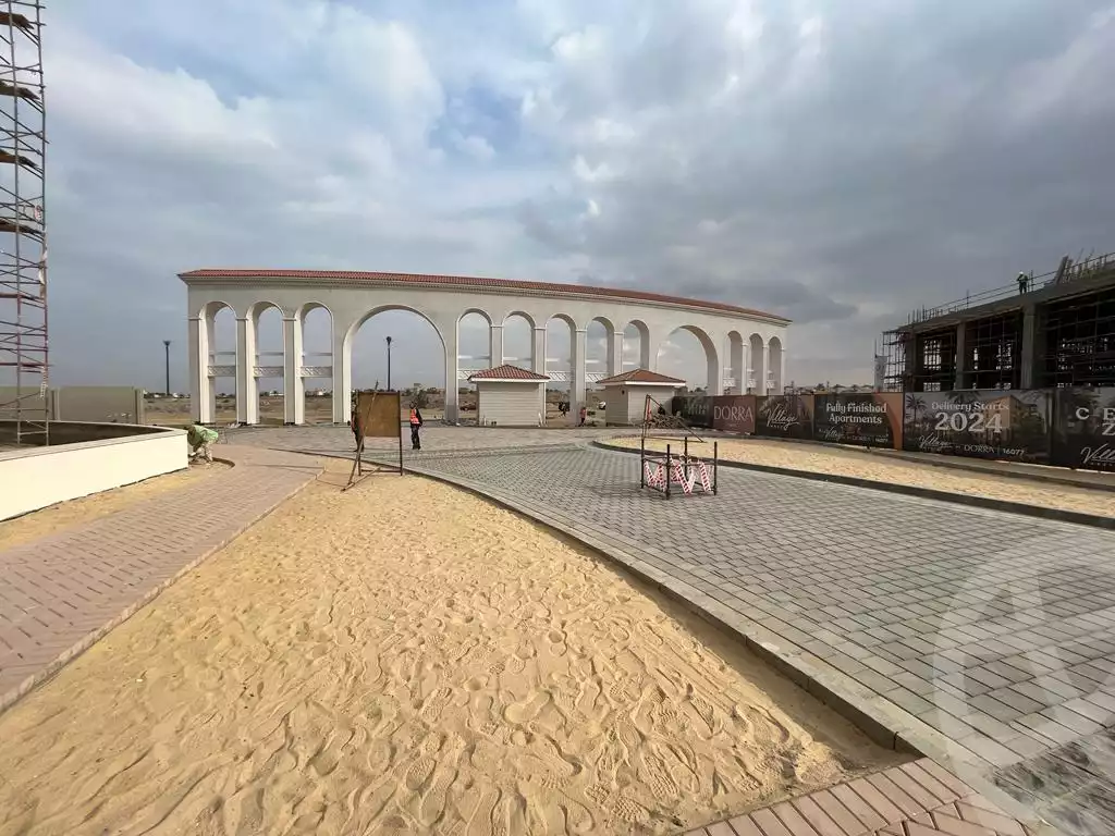 https://aqarmap.com.eg/en/listing/4368026-for-sale-cairo-el-sheikh-zayed-city-compounds-kmbwnd-fyldj-wyst-dr-llttwyr