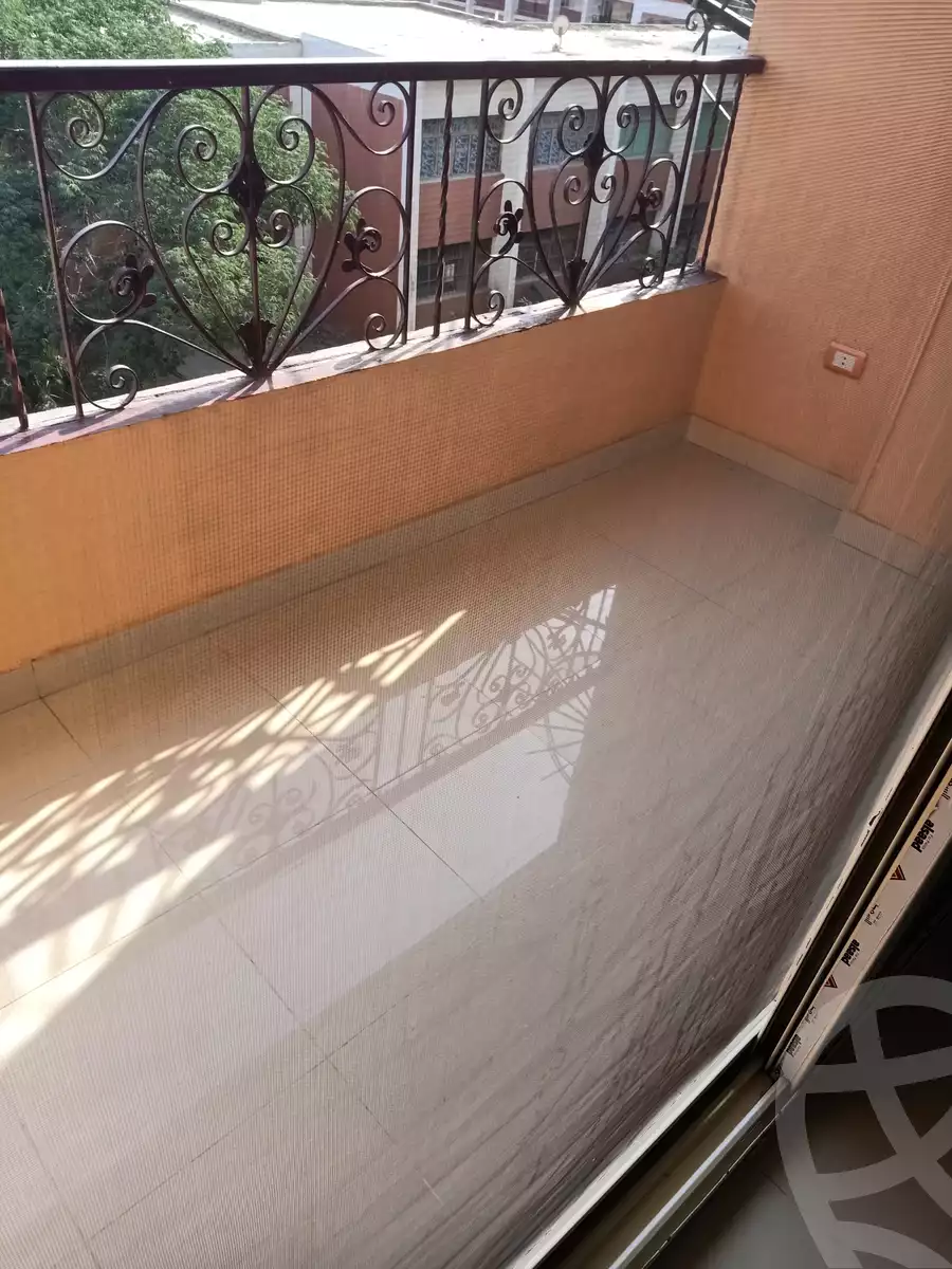 https://aqarmap.com.eg/en/listing/3915868-for-sale-cairo-el-zaytun-lzytwn-lgrby-shr-lmsyry
