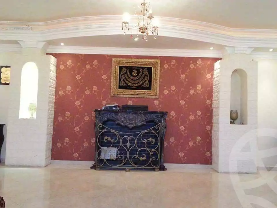 https://aqarmap.com.eg/en/listing/4262342-for-sale-cairo-cairo-hdyq-lhrm-lmntq-w