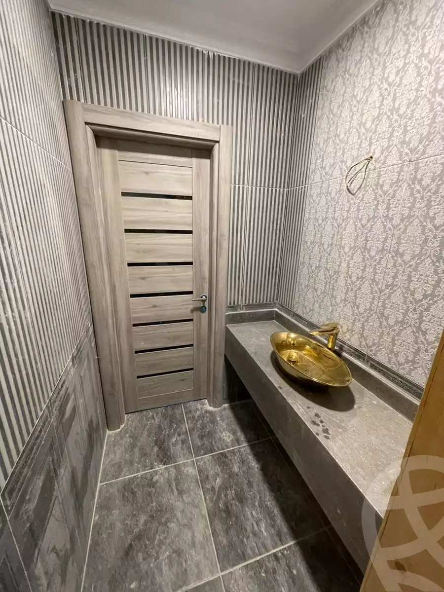 https://aqarmap.com.eg/en/listing/3880663-for-sale-cairo-el-sheikh-zayed-city-bait-el-watan