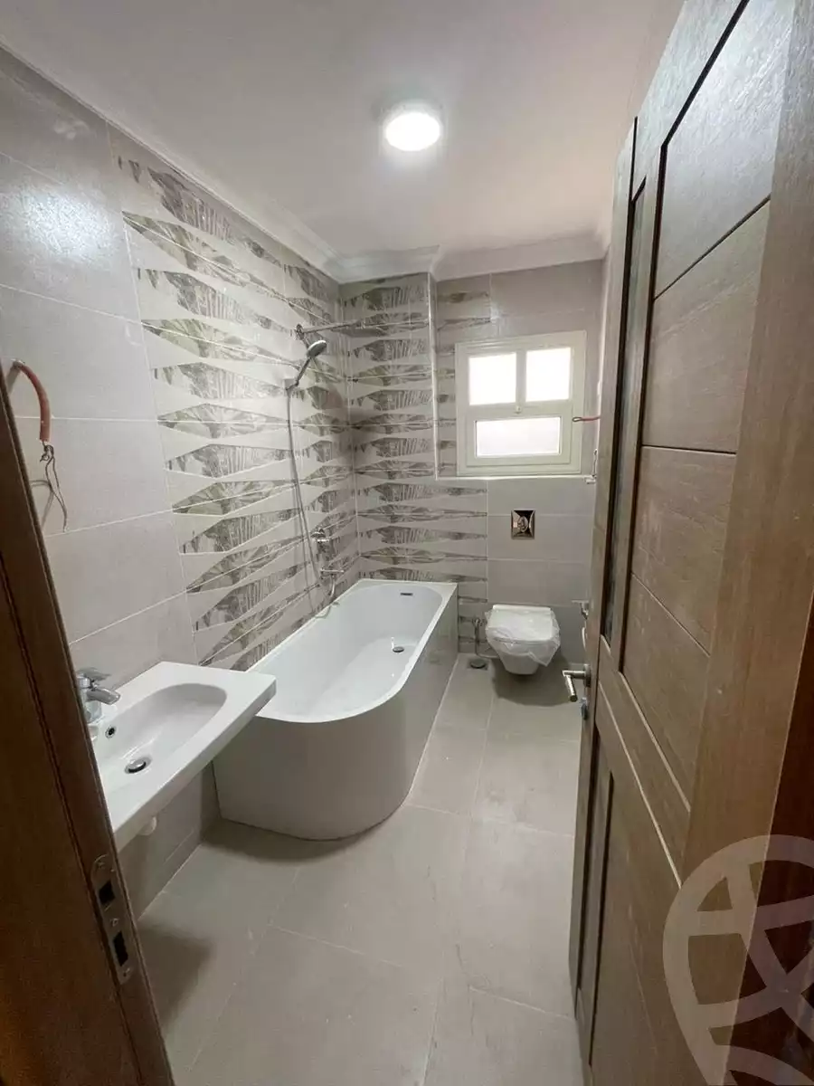https://aqarmap.com.eg/en/listing/3880663-for-sale-cairo-el-sheikh-zayed-city-bait-el-watan
