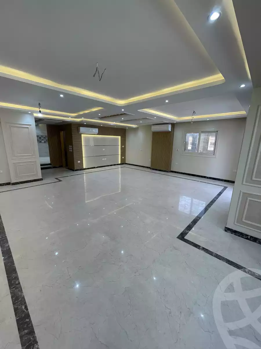https://aqarmap.com.eg/ar/listing/3876964-for-sale-cairo-el-sheikh-zayed-city-bait-el-watan