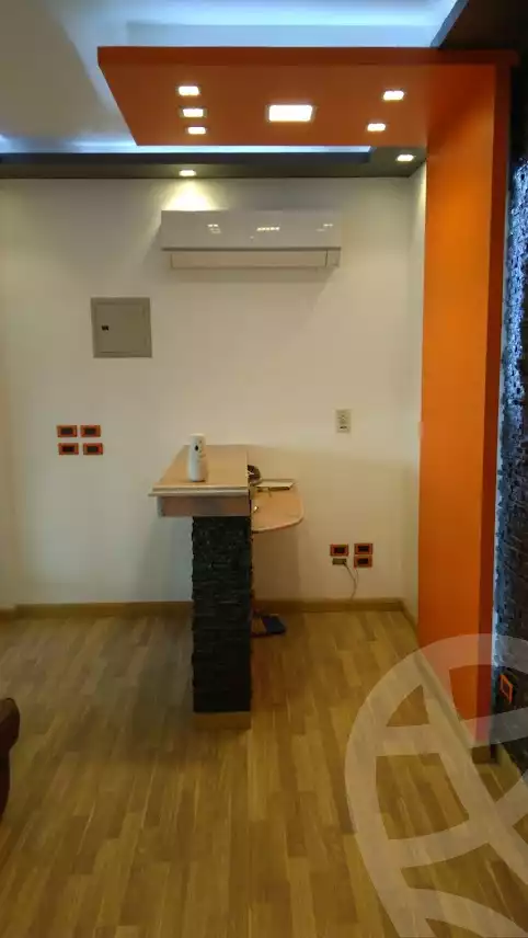 https://aqarmap.com.eg/en/listing/3919636-for-rent-cairo-6th-of-october-el-ahyaa-neighborhood-5th-street-52