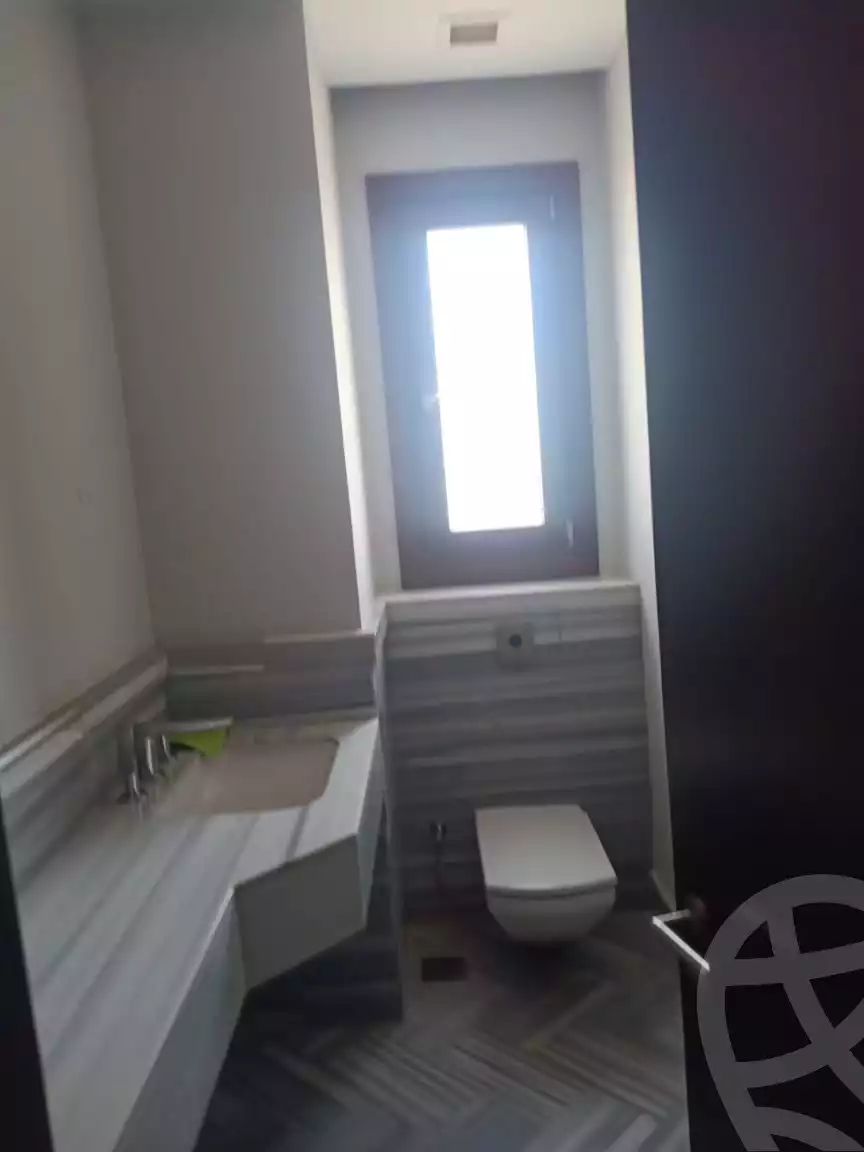 https://aqarmap.com.eg/en/listing/3924085-for-sale-cairo-el-sheikh-zayed-city-compounds-in-sheikh-zayed-forty-west